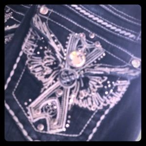 Grace in LA bootcut. Beautifully designed!